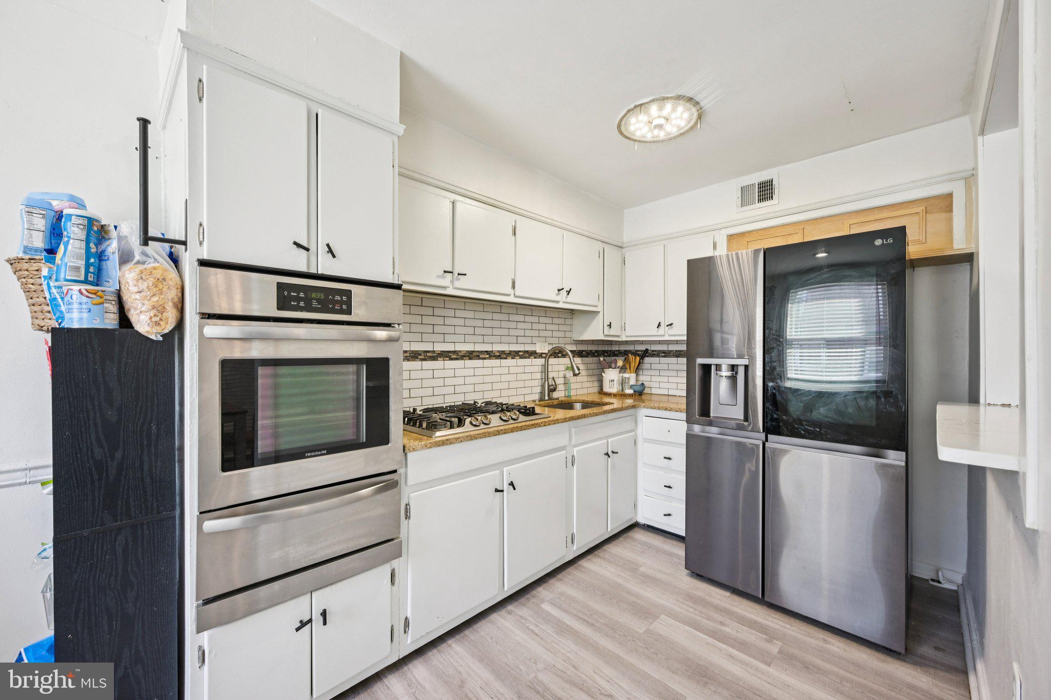 252 East Cheltenham Avenue Philadelphia, PA 19120 - Photo 10 of 23