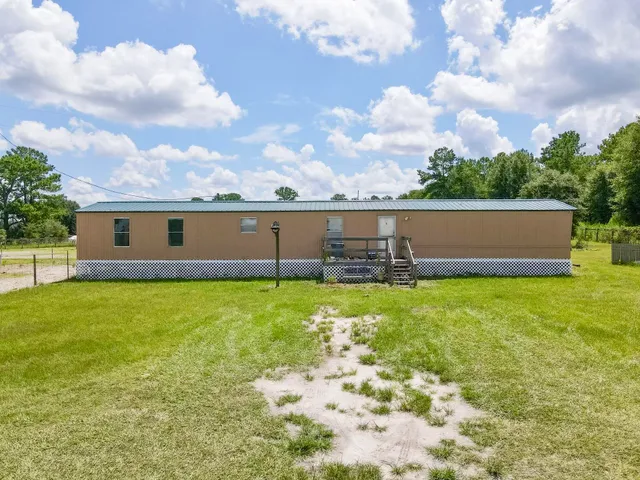 $260,000 | 5534 150th Place, Wellborn, FL 32094
