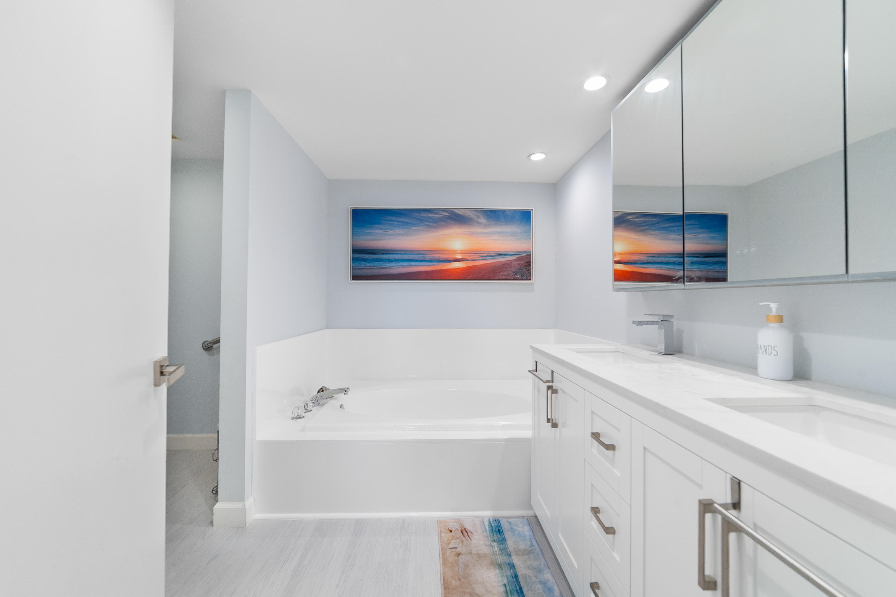 4101 North Ocean Boulevard, Unit 505 Boca Raton, FL 33431 - Photo 21 of 34 Primary bathroom