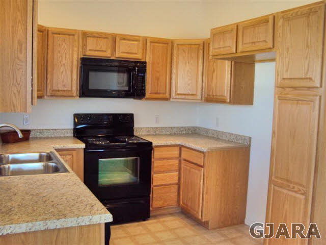280 27 Road Grand Junction, CO 81503 - Photo 3 of 12 Gallery Image 3
