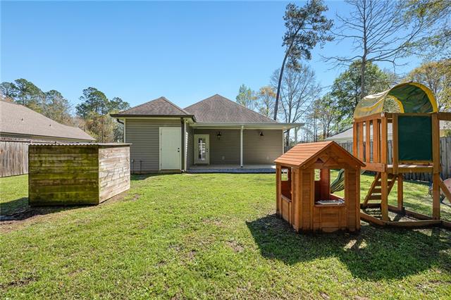 66057 Oak Street Mandeville, LA 70448 - Photo 21 of 25
