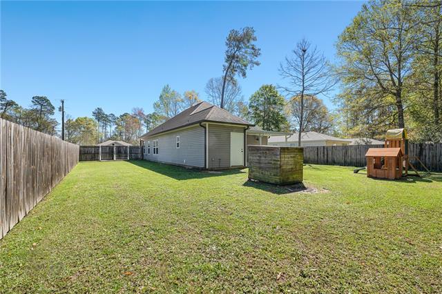 66057 Oak Street Mandeville, LA 70448 - Photo 22 of 25