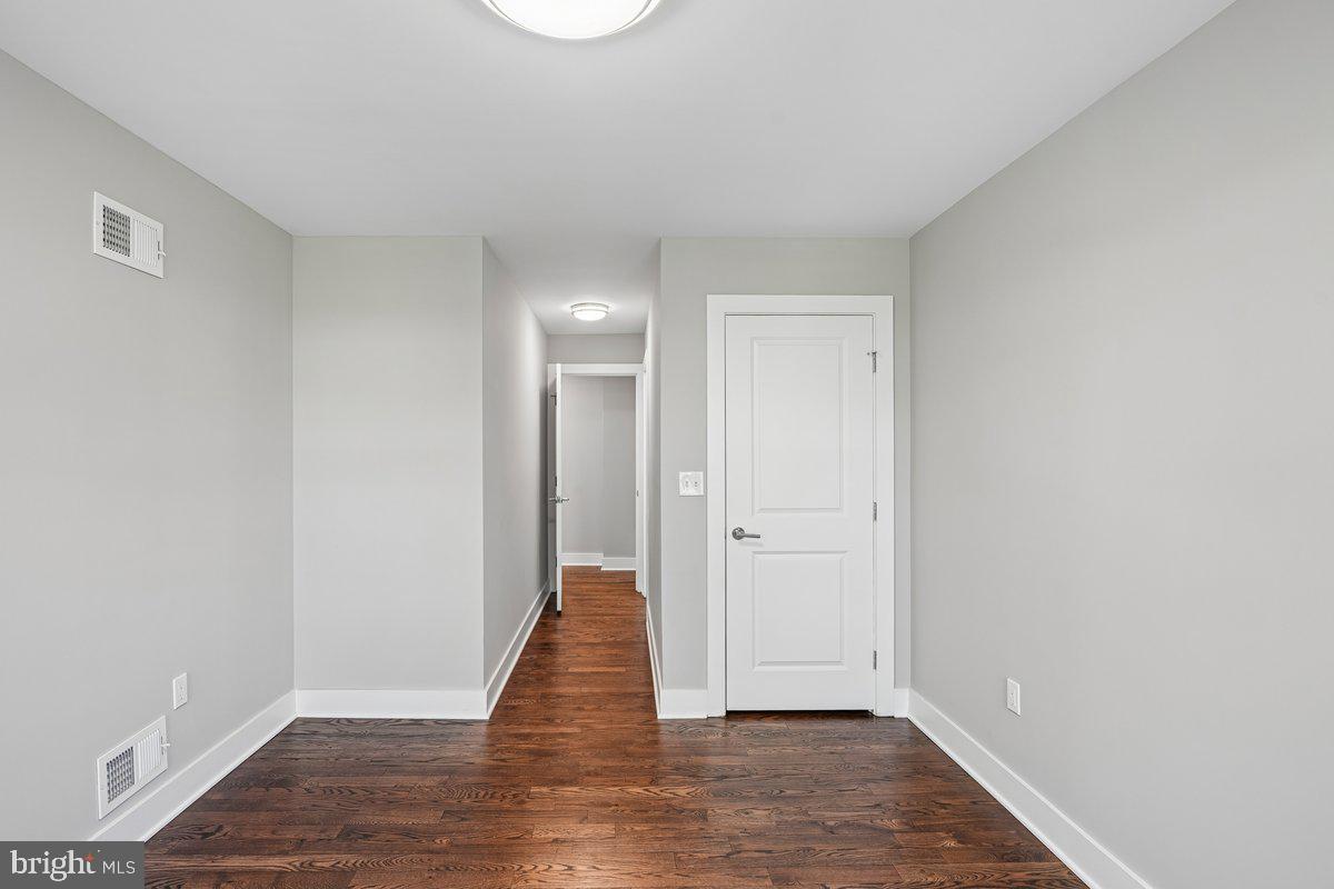 742 Irving Street Northwest Washington, DC 20010 - Photo 27 of 32