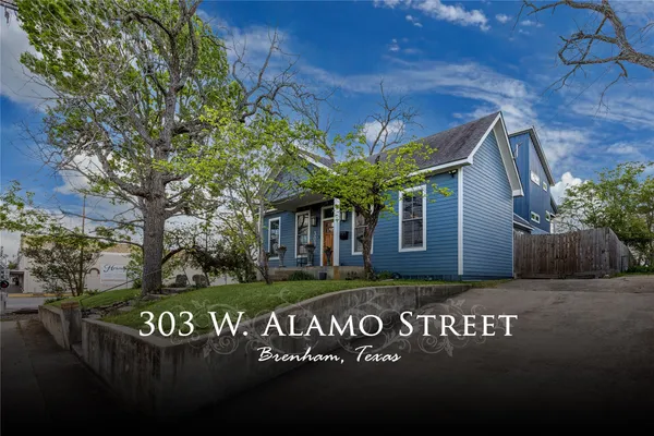 $524,000 | 303 West Alamo Street, Brenham, TX 77833