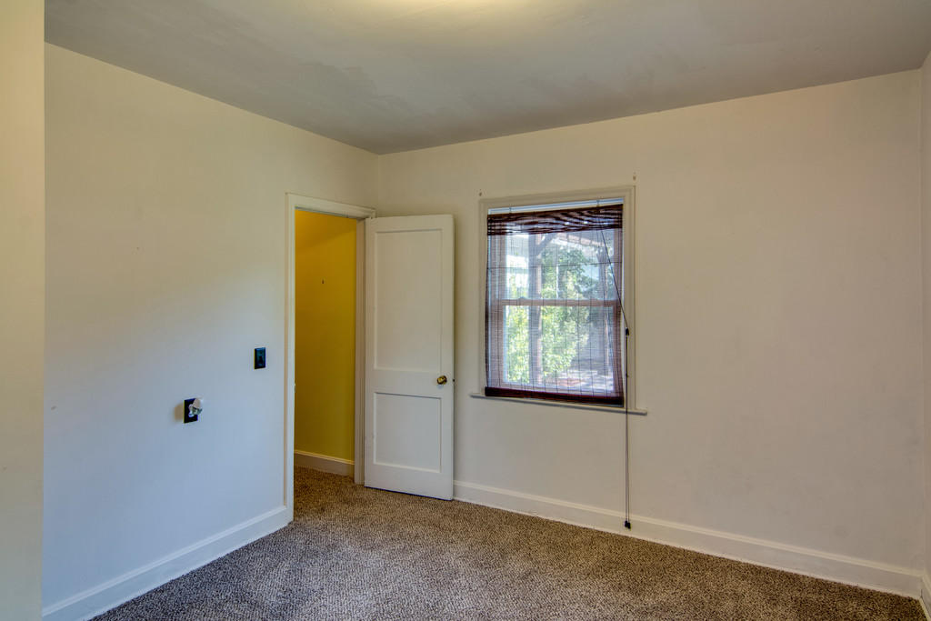 1219 Chesterfield Road North Charleston, SC 29405 - Photo 19 of 30 cs1611033-1020