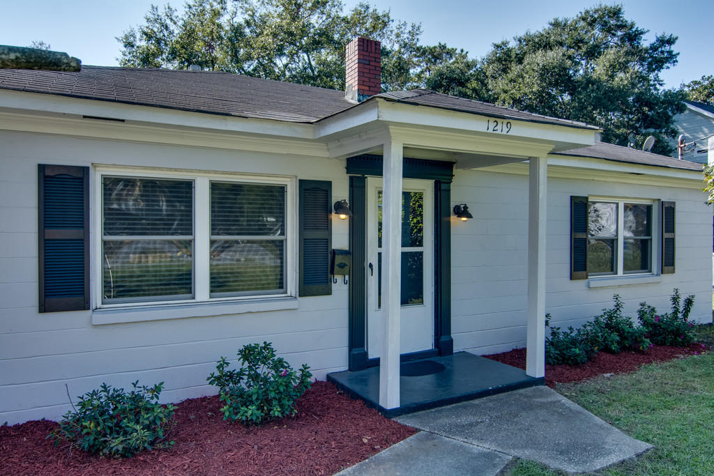 1219 Chesterfield Road North Charleston, SC 29405 - Photo 4 of 30 cs1611033-1004