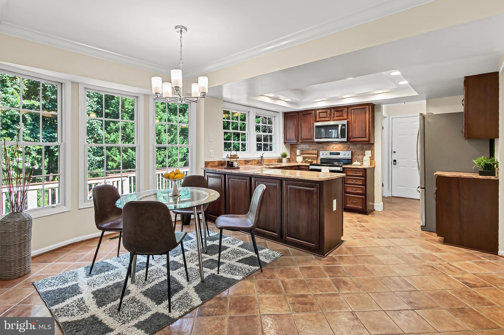 11601 Quail Ridge Court Reston, VA 20194 - Photo 23 of 87 Kitchen with lots of natural light.