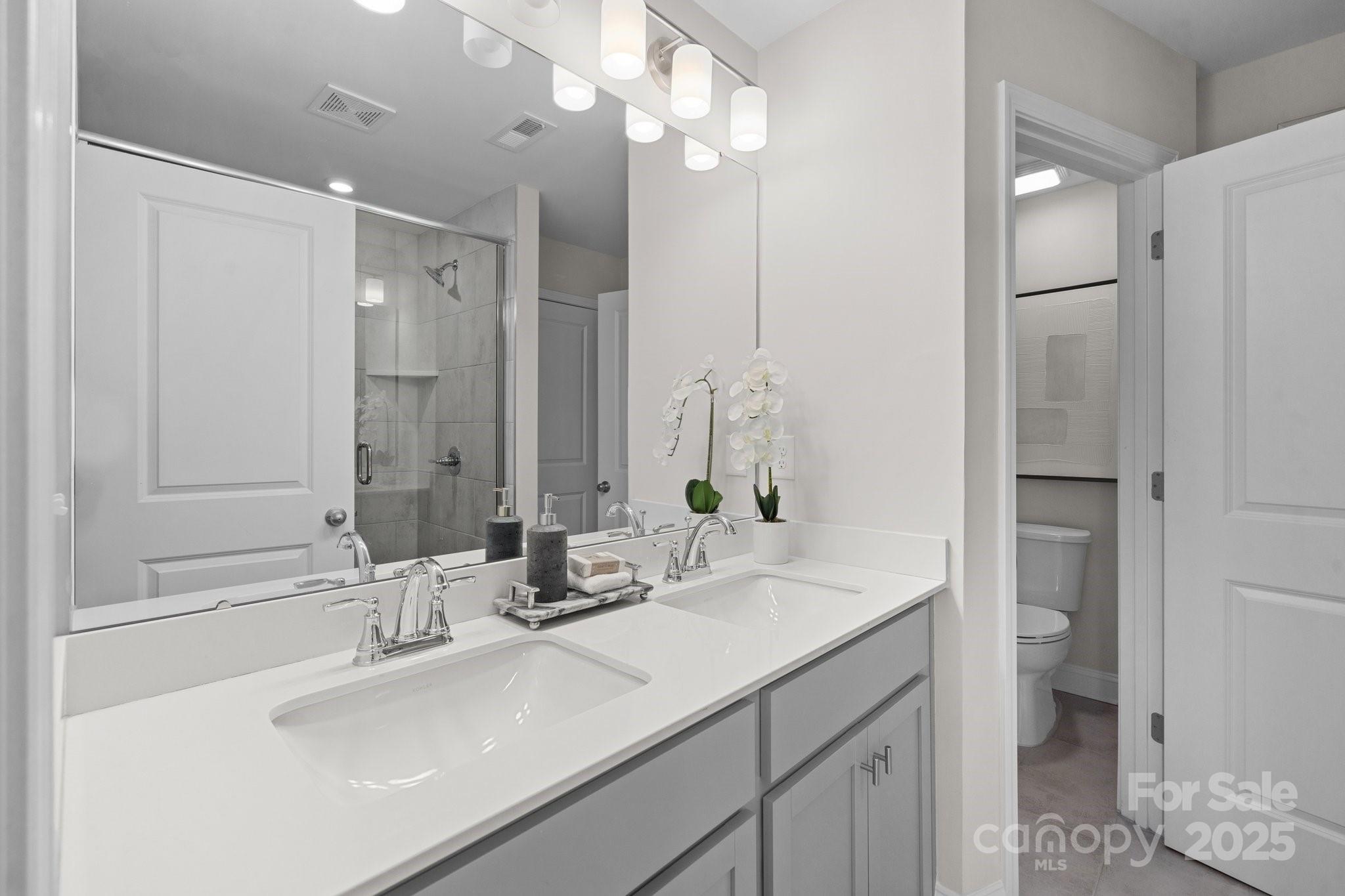 4109 Walking Ridge Road, Unit 57 Charlotte, NC 28208 - Photo 13 of 35 Gallery Image 13