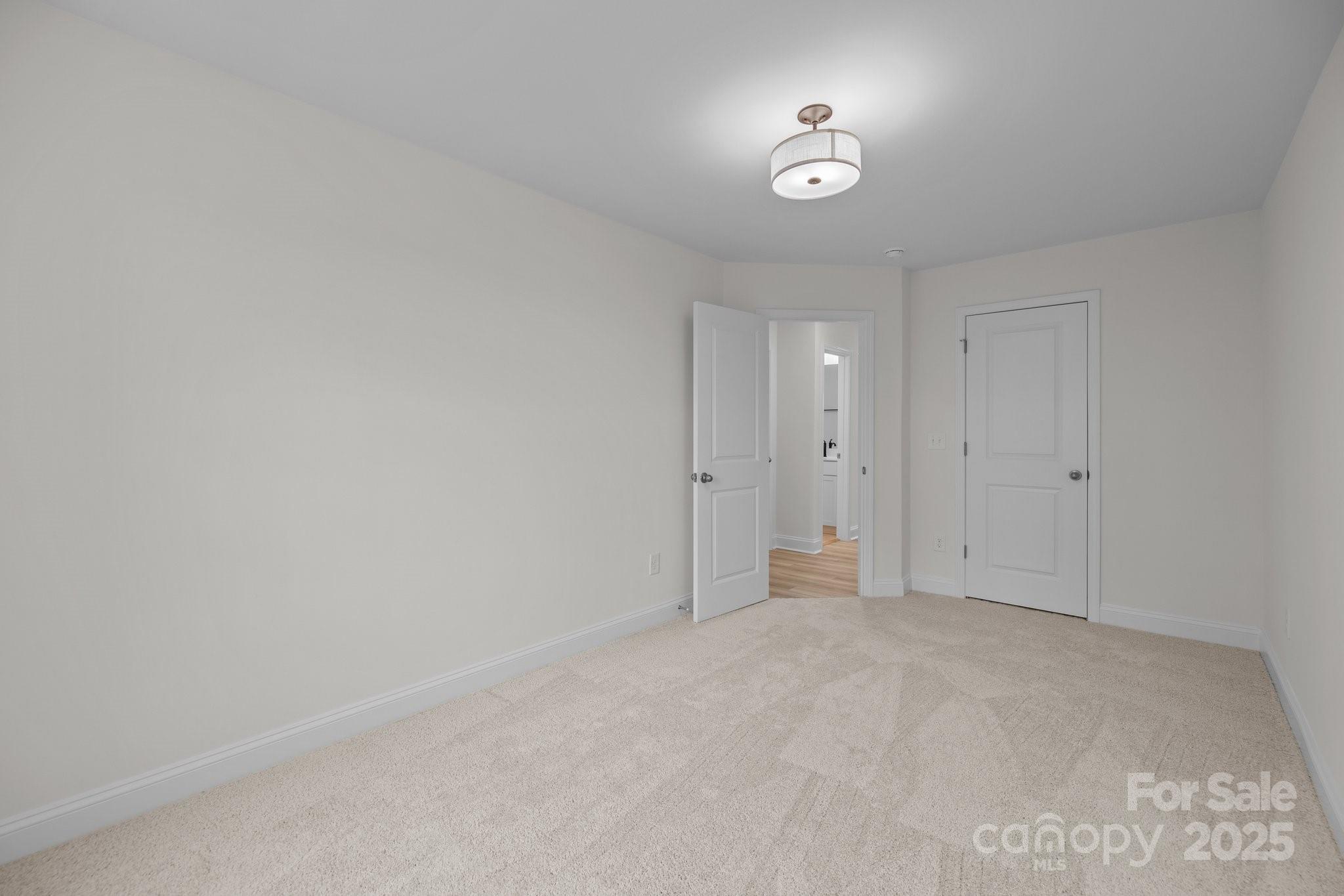 4109 Walking Ridge Road, Unit 57 Charlotte, NC 28208 - Photo 33 of 35 Gallery Image 33
