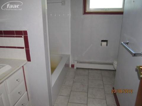10291 Foley Road Fenton, MI 48430 - Photo 11 of 13 20247502-10.JPG