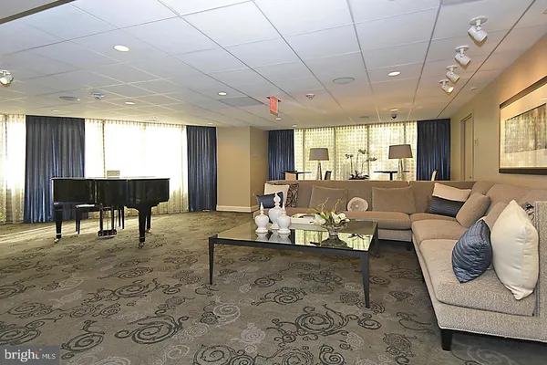 $3,450 | 4601 North Park Avenue, Unit 207G, Chevy Chase, MD 20815