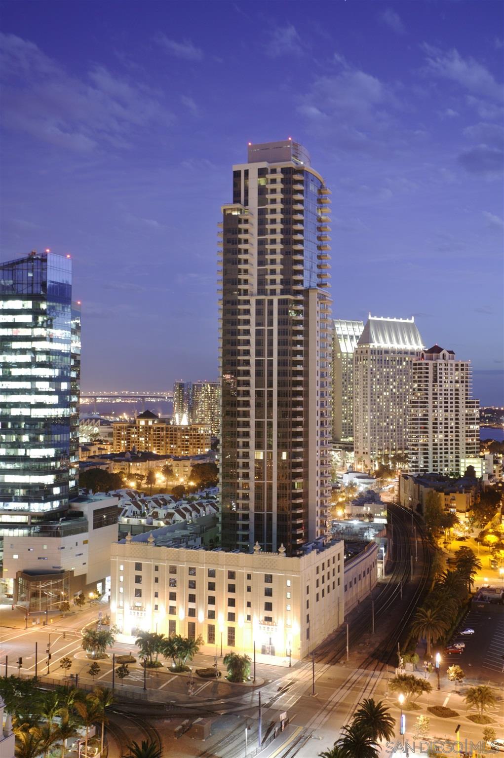 700 West E St Unit 302  