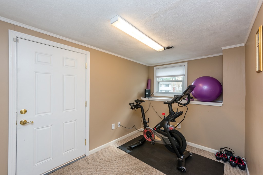 18 Burnham Road Billerica, MA 01862 - Photo 25 of 27 Gallery Image 25