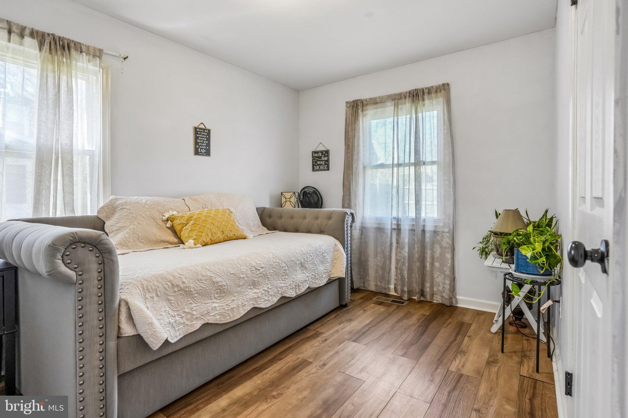 5 Middleton Lane Willingboro, NJ 08046 - Photo 12 of 20 1st Floor Bedroom