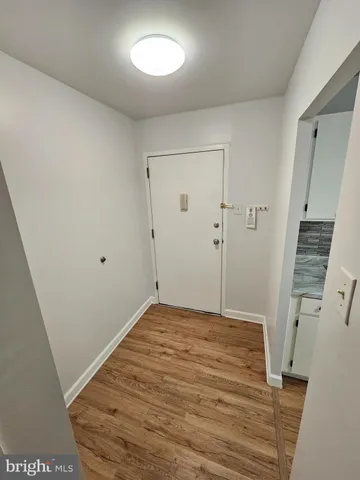 $1,748 | 19419 Brassie Place, Unit 301, Gaithersburg, MD 20886