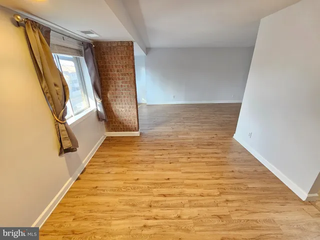 $1,748 | 19419 Brassie Place, Unit 301, Gaithersburg, MD 20886