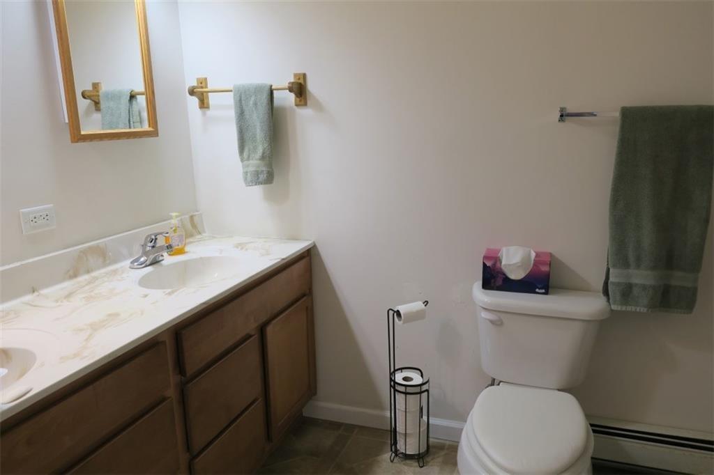 28 Beech Ridge Road Eliot, ME 03903 - Photo 12 of 29 MASTER BATH.