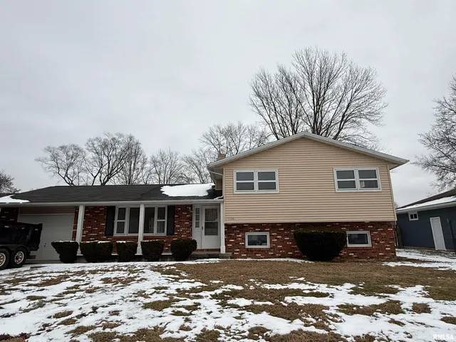 $80,000 | 1136 Stacy Lane, Macomb, IL 61455
