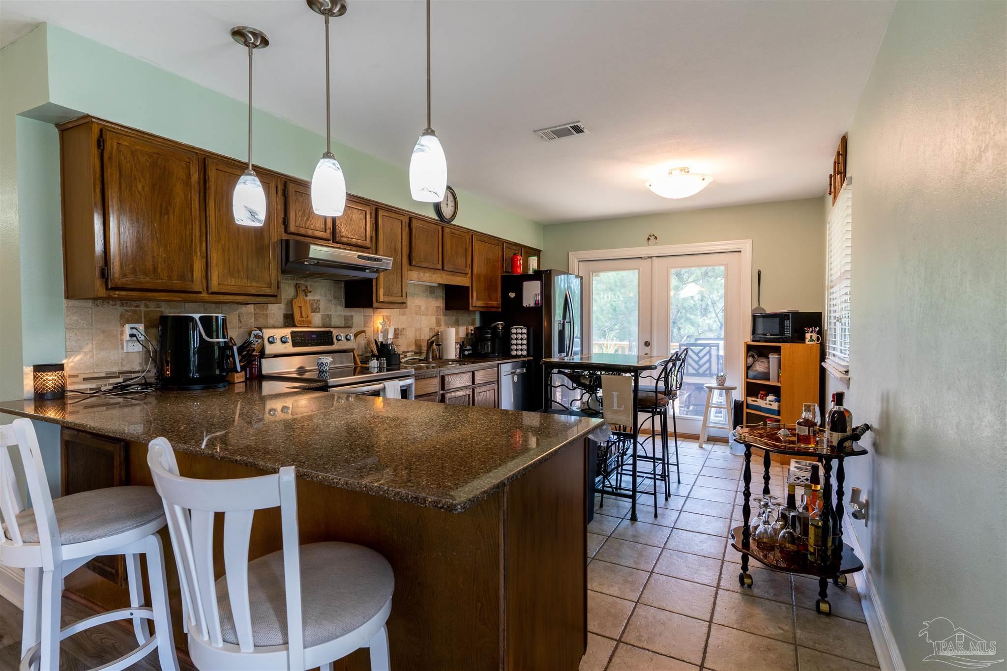 1174 Pearson Road Milton, FL 32583 - Photo 8 of 47 Gallery Image 8