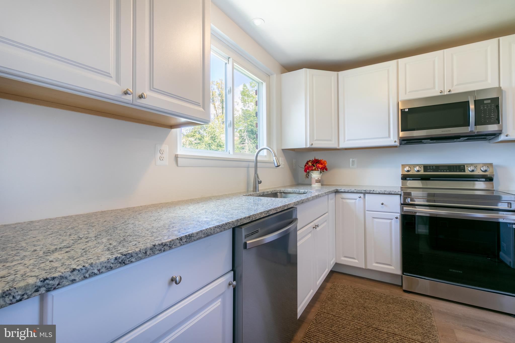 56 Crescent Road Greenbelt, MD 20770 - Photo 7 of 31 Kitchen
