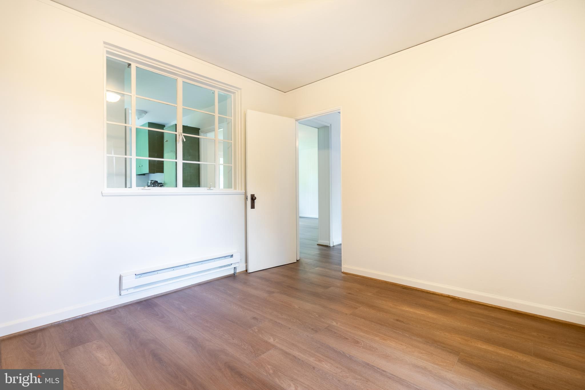 56 Crescent Road Greenbelt, MD 20770 - Photo 8 of 31 Dining room