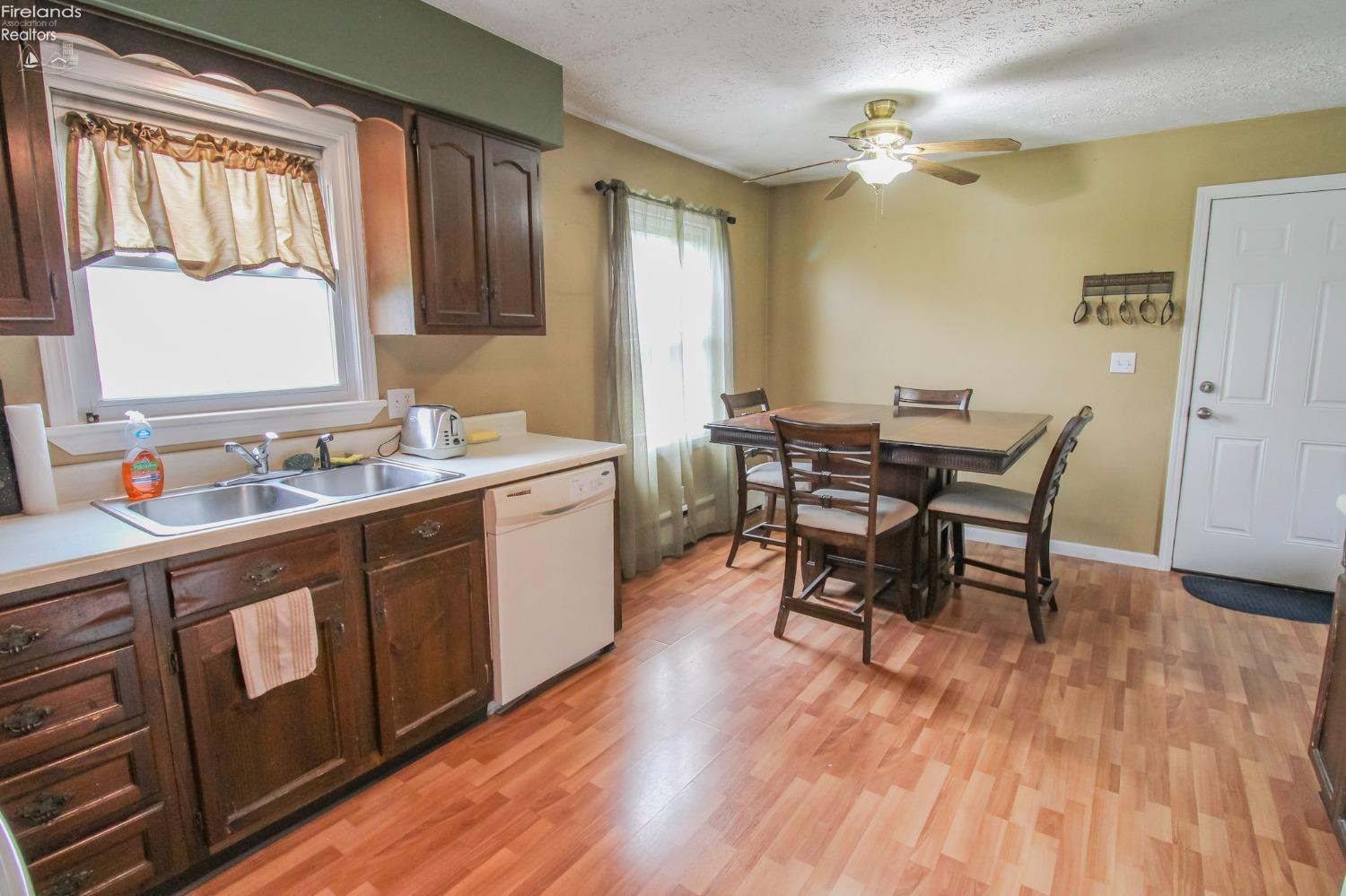 3001 Huron Avery Road Huron, OH 44839 - Photo 7 of 39 Gallery Image 7
