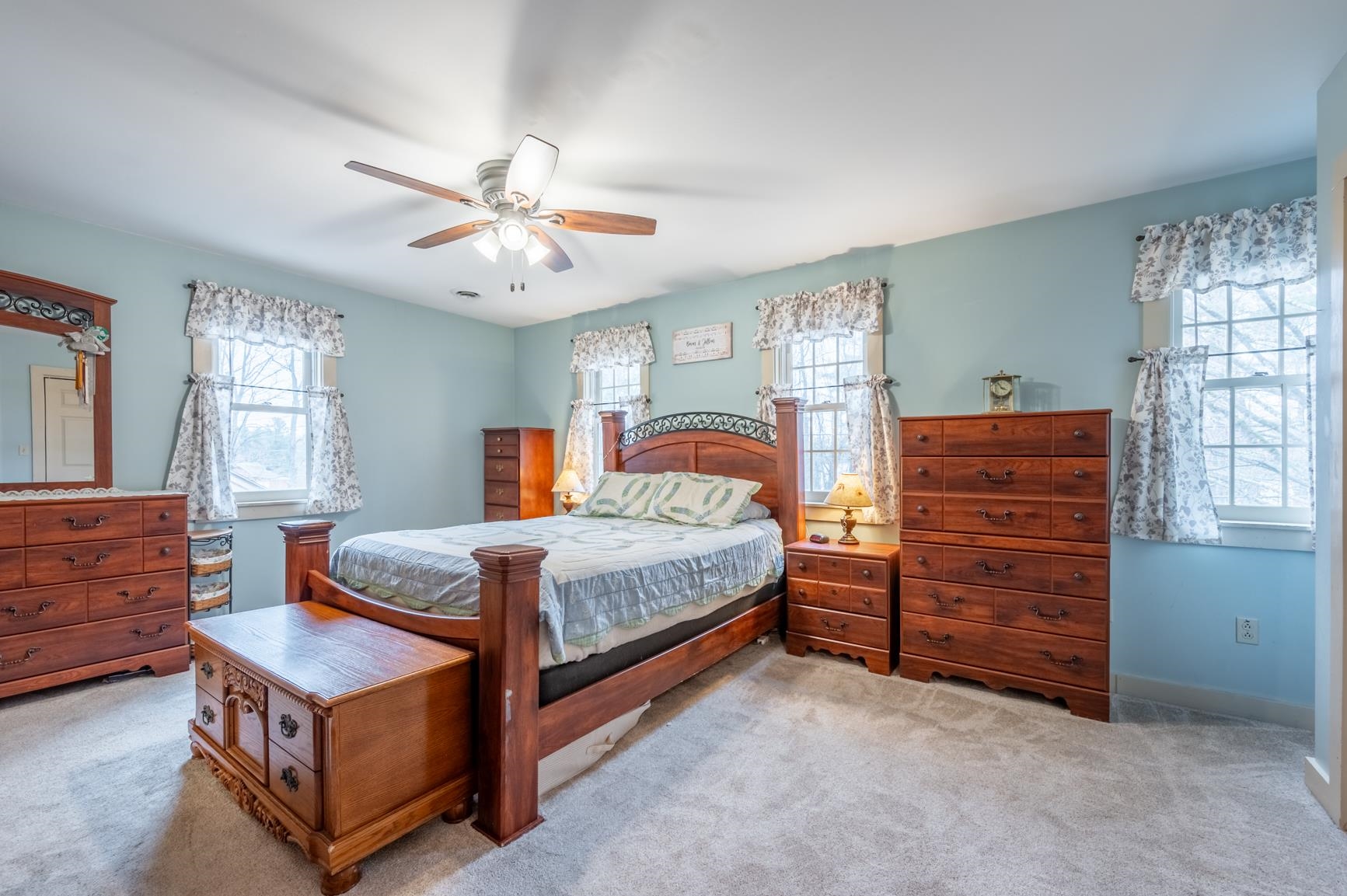 65 Barrett Road New London, NH 03257 - Photo 6 of 54 Gallery Image 6