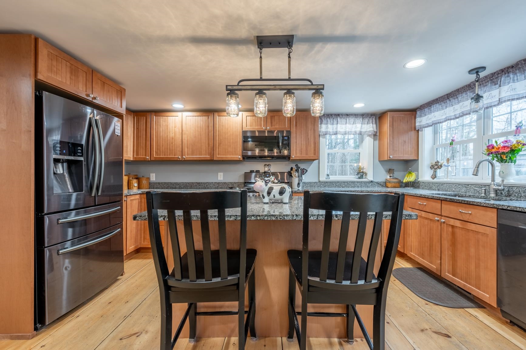 65 Barrett Road New London, NH 03257 - Photo 10 of 54 Gallery Image 10
