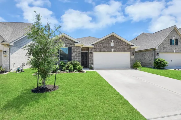 $329,000 | 2819 Painted Sunrise Trail, Houston, TX 77045