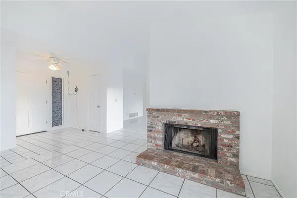 $3,200 | 38659 Angele Trumpet Court, Palmdale, CA 93550