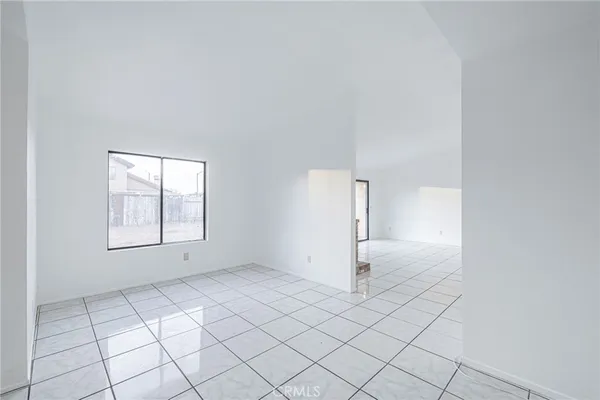 $3,200 | 38659 Angele Trumpet Court, Palmdale, CA 93550