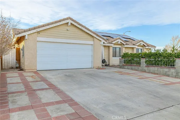 $3,200 | 38659 Angele Trumpet Court, Palmdale, CA 93550