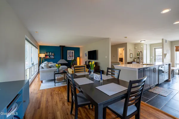 $329,900 | 52 Hawthorne Avenue, Albany, NY 12203