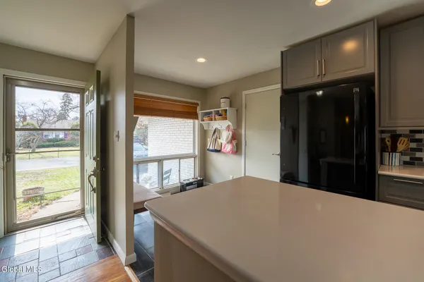 $329,900 | 52 Hawthorne Avenue, Albany, NY 12203