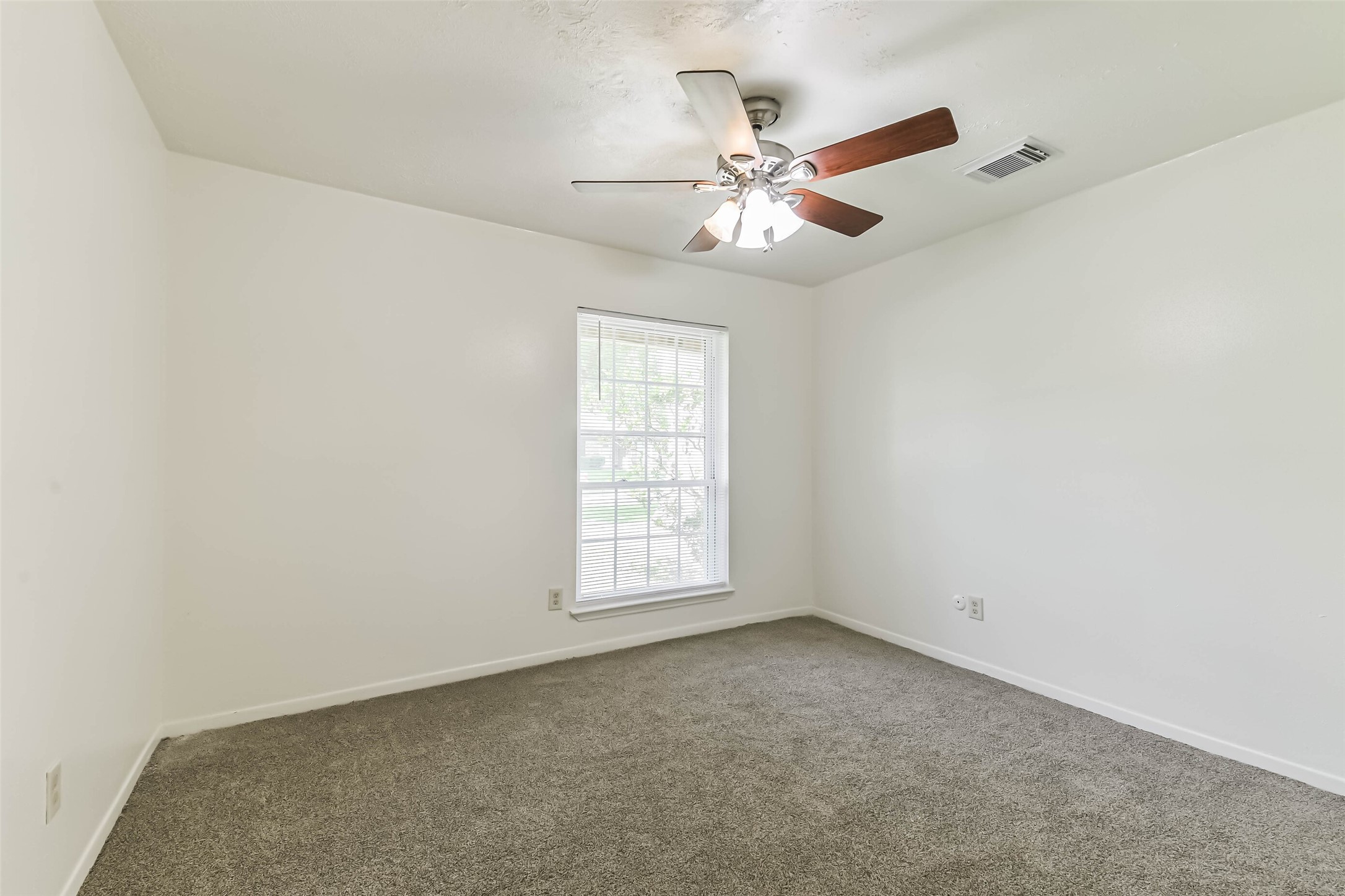 25414 Cottage Hill Lane Spring, TX 77373 - Photo 13 of 18