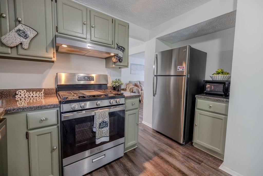 2073 Raintree Place Lithonia, GA 30058 - Photo 11 of 22