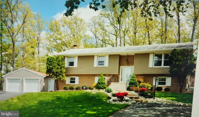 front view of house with a yard