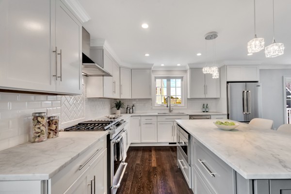 27 Columbia Road Arlington, MA 02474 - Photo 8 of 28