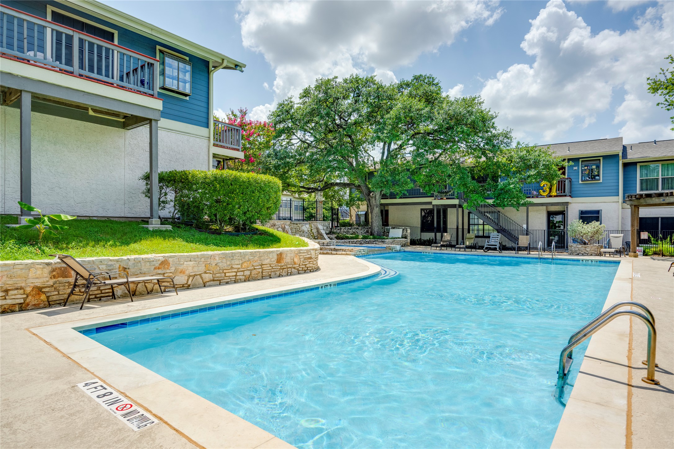 2215 Post Road, Unit 2076 Austin, TX 78704 - Photo 19 of 21 Gallery Image 19