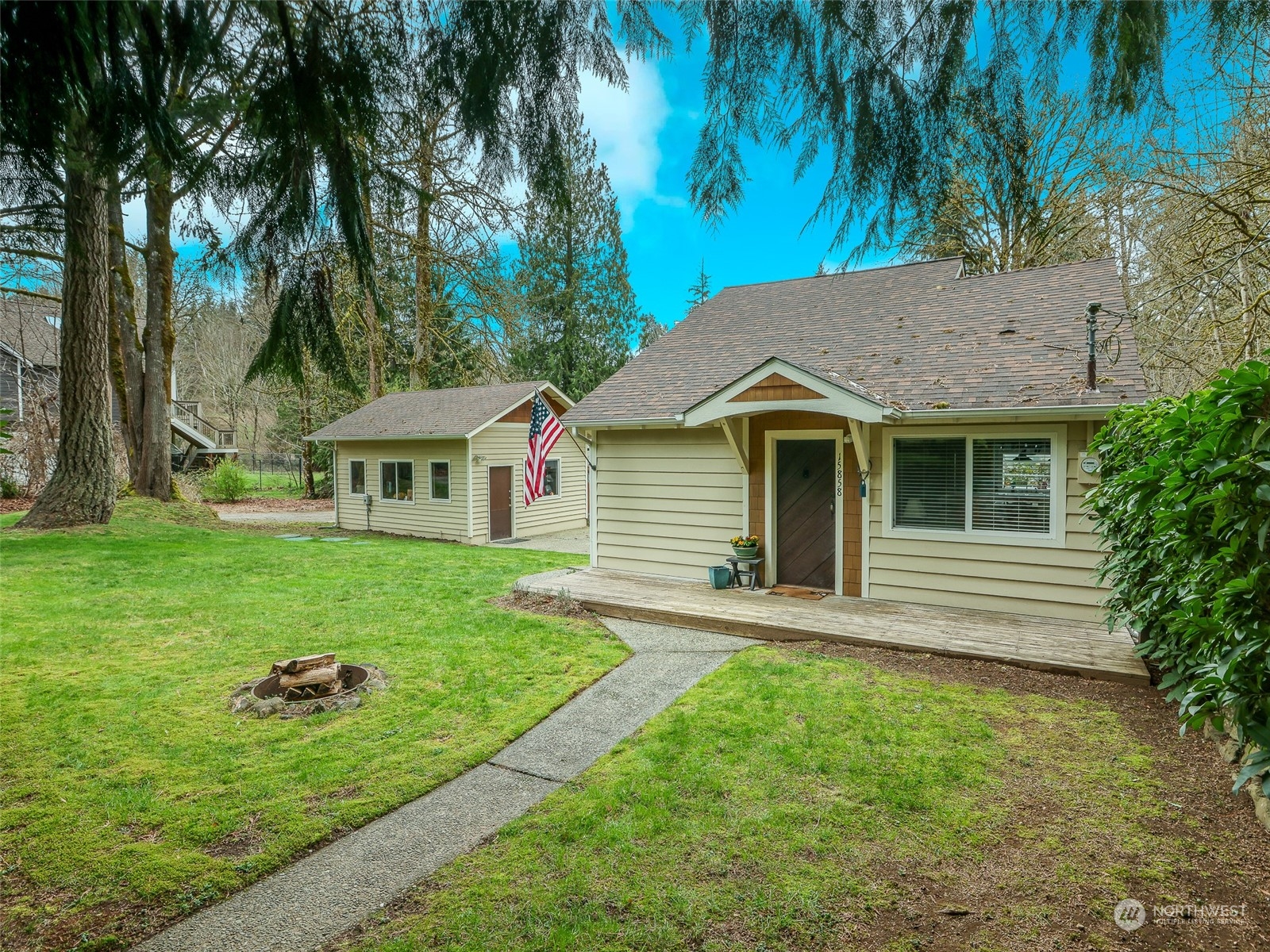 15858 Southeast 116th Street Renton, WA 98059 - Photo 1 of 37 Gallery Image 1