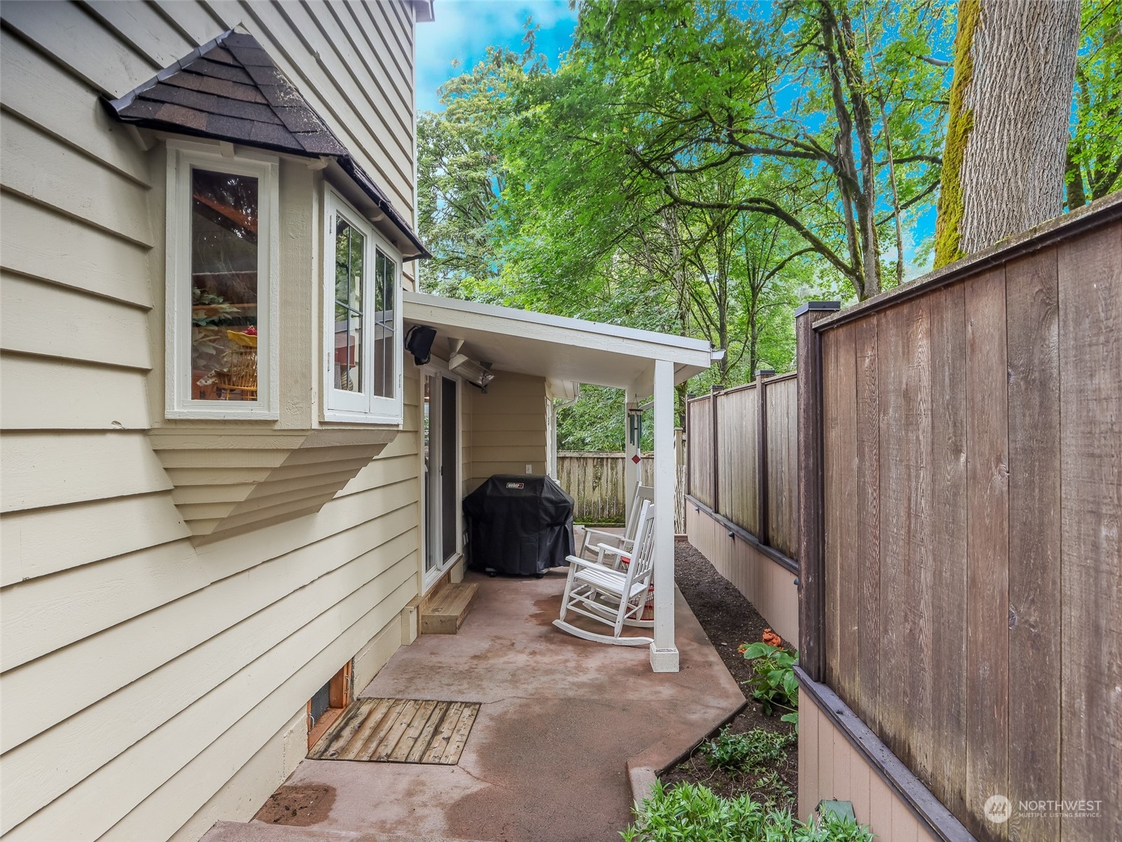 15858 Southeast 116th Street Renton, WA 98059 - Photo 26 of 37 Gallery Image 26