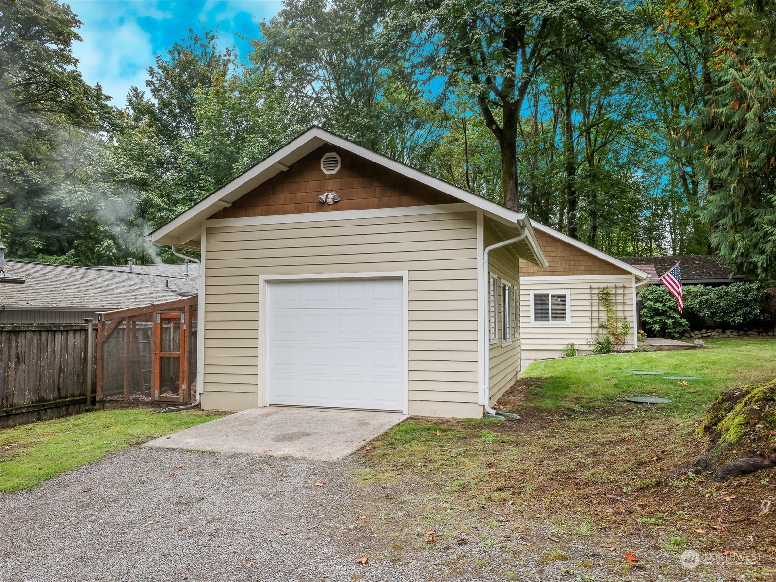 15858 Southeast 116th Street Renton, WA 98059 - Photo 7 of 37 Gallery Image 7
