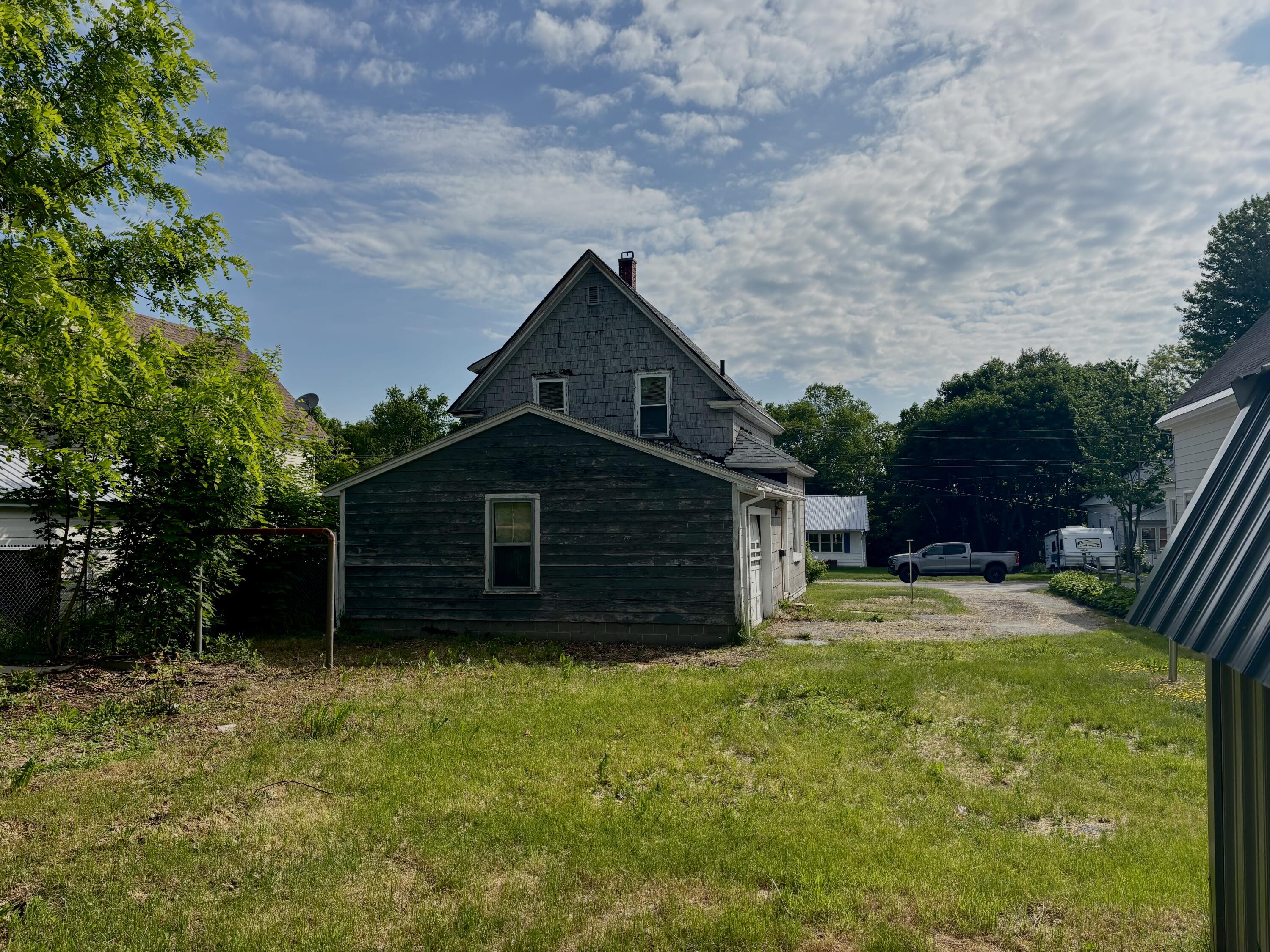34 Lincoln Street Millinocket, ME 04462 - Photo 4 of 32 IMG_6412