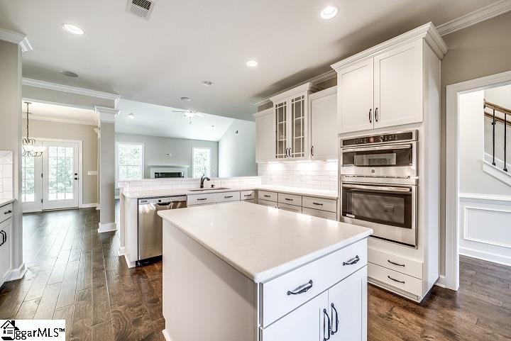 312 Crestgate Way Easley, SC 29642 - Photo 6 of 25 Gallery Image 6