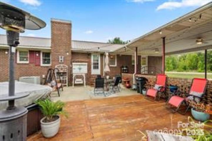 444 Brooke Road Cheraw, SC 29520 - Photo 5 of 37 Gallery Image 5