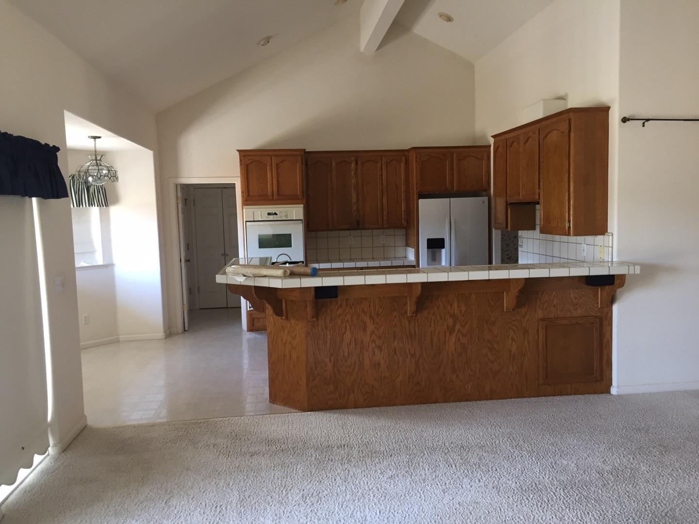 19 Riverside Road Hollister, CA 95023 - Photo 6 of 16 Gallery Image 6