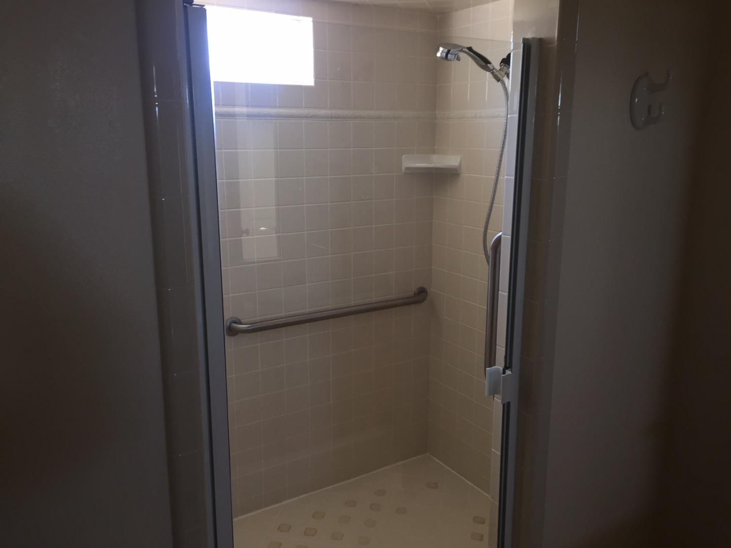 19 Riverside Road Hollister, CA 95023 - Photo 10 of 16 Gallery Image 10