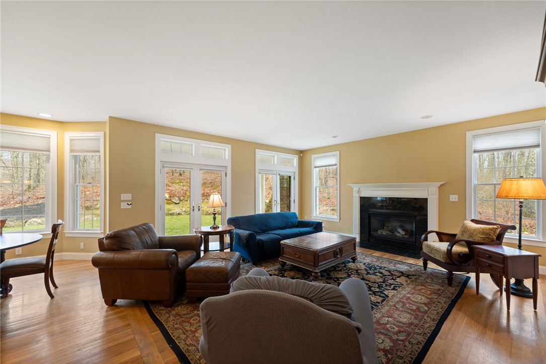 153 Sakonnet Ridge Drive Tiverton, RI 02878 - Photo 22 of 50 Gallery Image 22