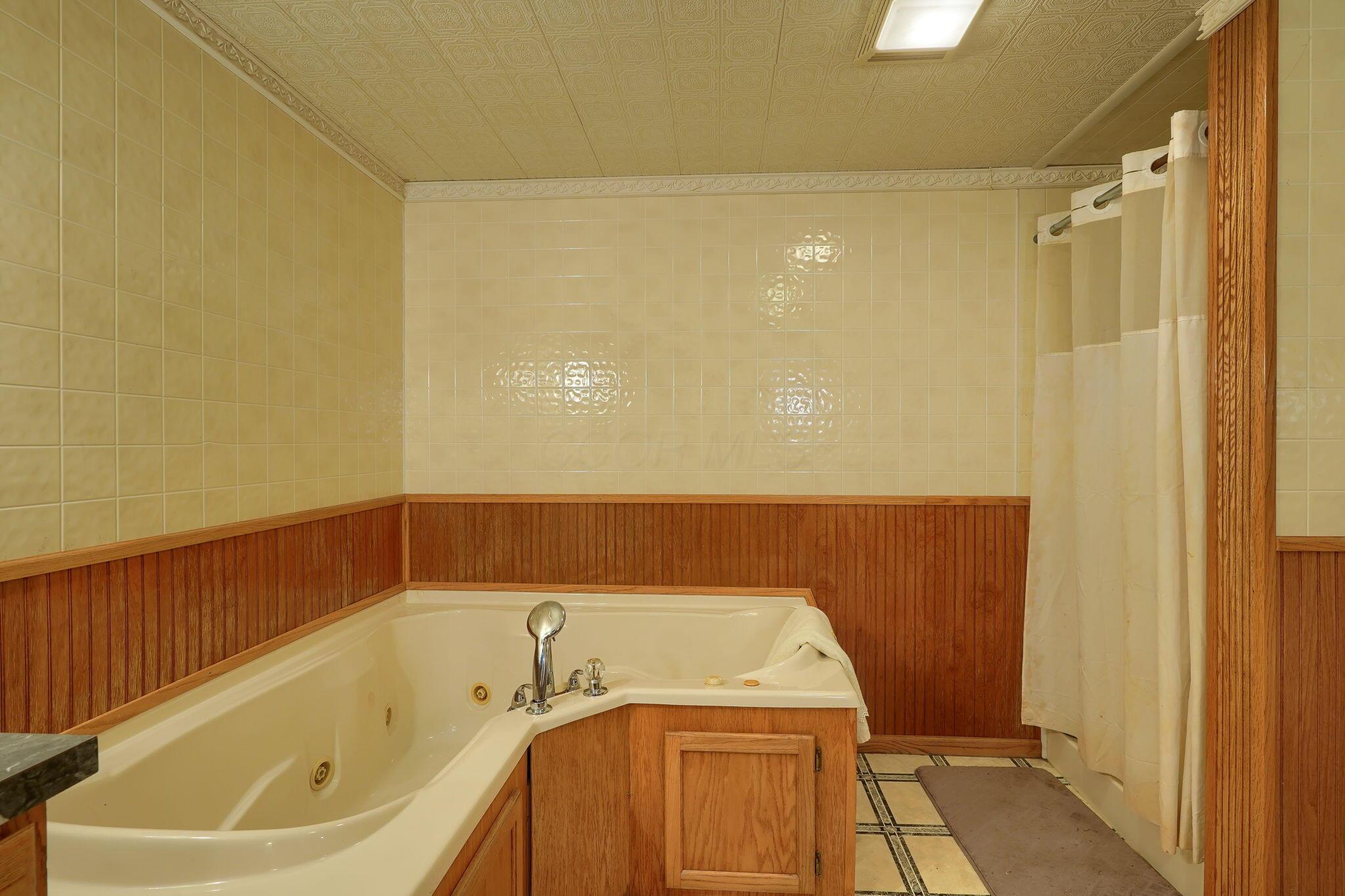 531 Cox Road Chillicothe, OH 45601 - Photo 37 of 70 531 Cox Rd (57)