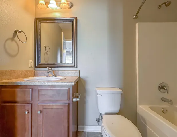 $1,800 | 1988 Greencastle Lane, Tallahassee, FL 32304